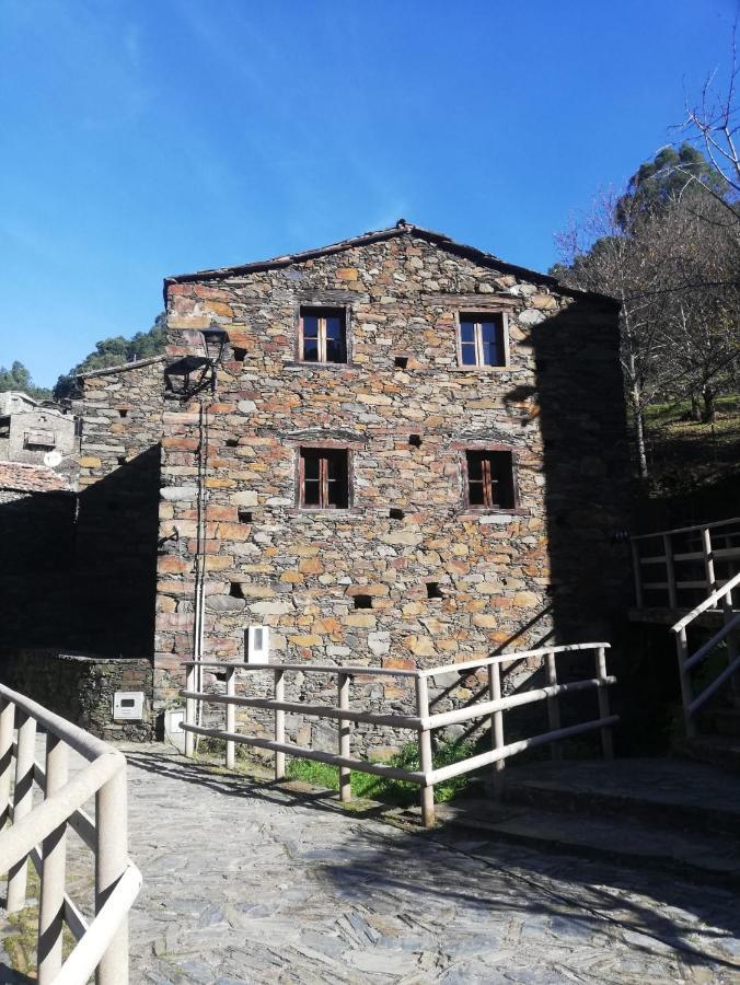Casa Das Tias Lousa  Exterior photo